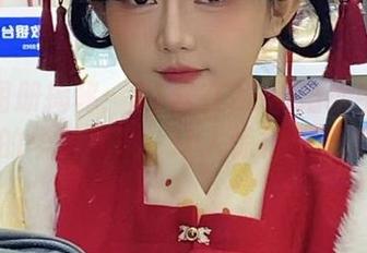 高清图册揭秘：51酱在2B黑婚纱中展现出的华丽气质，让人惊艳不已.txt