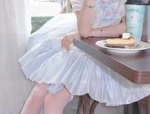 精致生活从此开始，Bomi(普美)兔女郎的美图合集不容错过！.txt