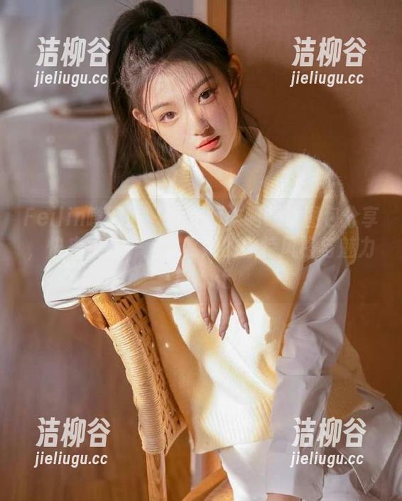 Feilin嗲囡囡 - 就是阿朱啊眼镜图包分享，快来跟我一起欣赏她的独特风格与魅力！.txt