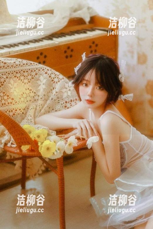 Feilin嗲囡囡 - 独家分享：李筱乔jo的甜心写真集，解锁她的美丽秘密与风格！.txt
