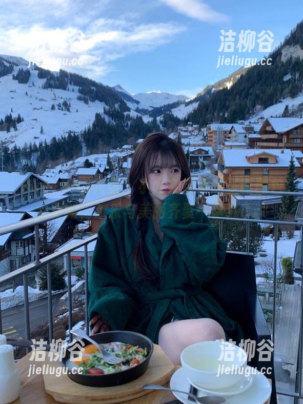 HuaYang花漾 - 小尤奈带来的圣诞图包大更新，欢乐与美丽齐聚一堂！.txt