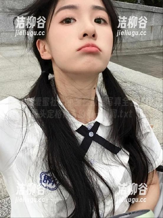 IMiss爱蜜社 - 小宝酱教室写真全套：用镜头定格青春的每一瞬间.txt