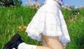 IMiss爱蜜社 - 张思允长腿写真资源推荐：腿长女神的日常，竟是如此尴尬！.txt