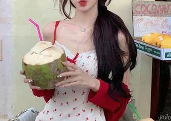 IMiss爱蜜社 - 格格污巫呈现最新美腿图片，视觉享受与艺术完美结合！.txt