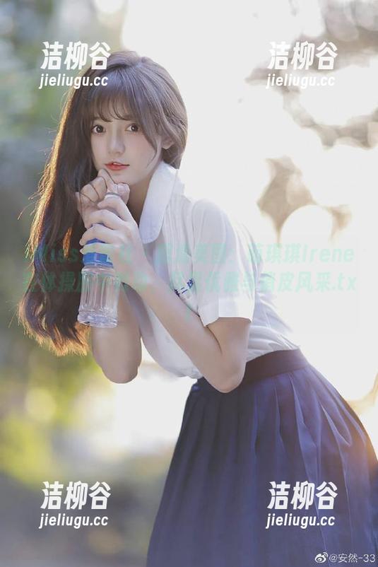 IMiss爱蜜社 - 超清美图：萌琪琪Irene在体操服中舞动，尽显优雅与俏皮风采.txt