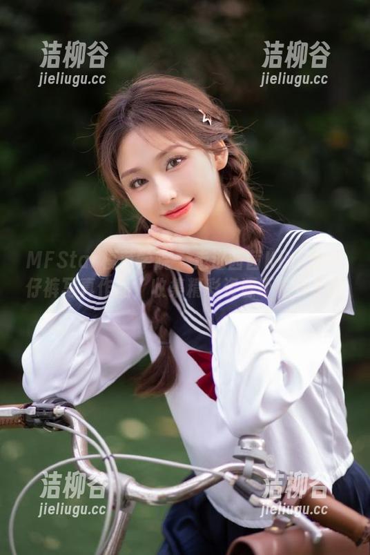 MFStar模范学院 - 走进茜茜Kimi的牛仔裤写真作品，收集精彩资源不怕冷.txt