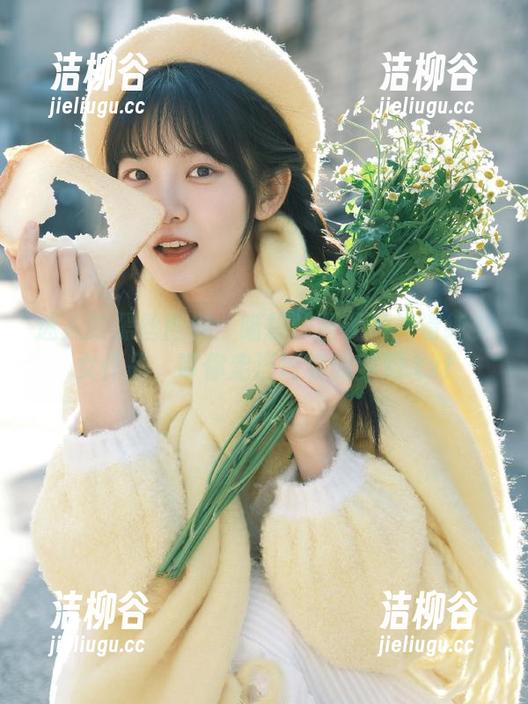 迷人的黑丝世界：喵糖映画无圣光清纯少女作品，带你走进青春的梦幻.txt