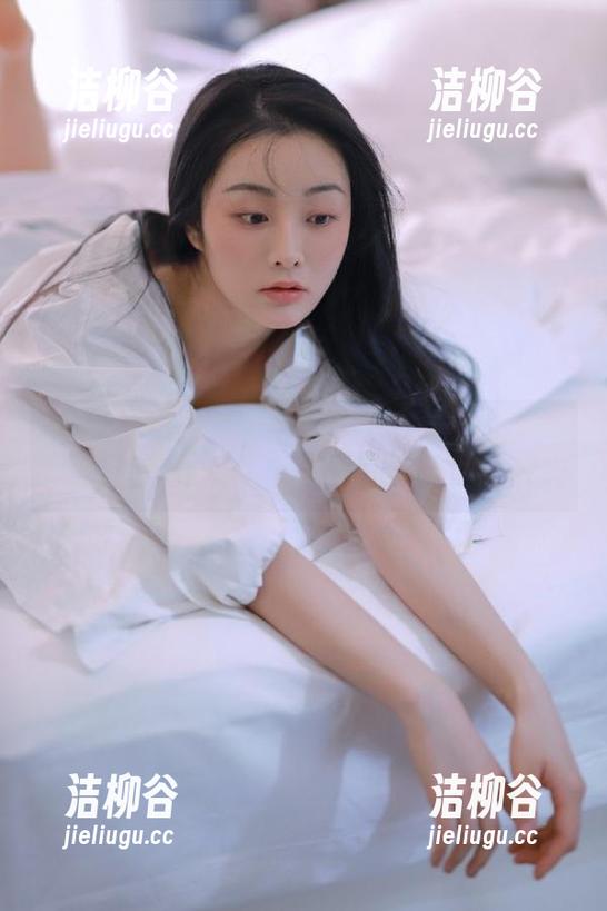 MiStar魅妍社 - 陈思琪Art万圣节全套作品：万圣节主题的精彩图片集锦.txt