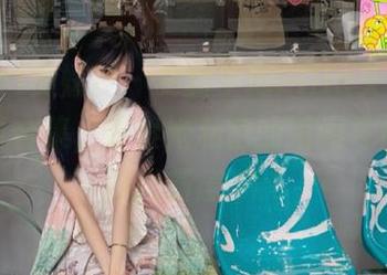 MyGirl美媛馆 - 更新中的Ellie艾栗栗短裙写真合集，探索她私密的瞬间与优雅的时尚新意.txt