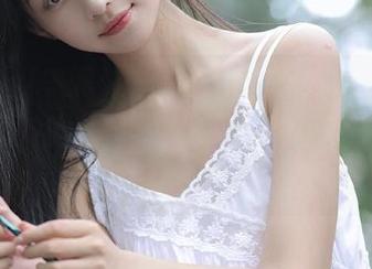MyGirl美媛馆 - 走进王馨瑶的自拍世界，分享她的写真集，捕捉迷人的每一个瞬间！.txt