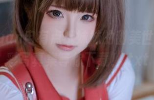 探索Quan冉有点饿妹妹的甜美世界，精彩写真集等你下载！.txt