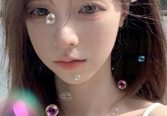 TGOD推女神 - 美丽施忆佳的旗袍写真：每一张图片都讲述一个优雅故事.txt