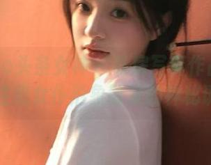 TouTiao头条女神 - 私房写真作品欣赏：周思超性感女仆形象散发的神秘诱惑.txt