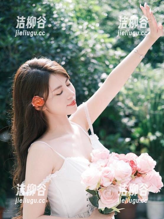UGirls尤果网 - 白衬衫的无限可能：Miko马欣悦风格写真精选合集.txt