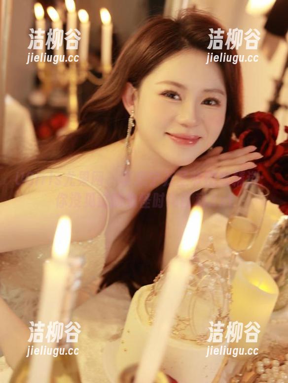 UGirls尤果网 - 李思宁万圣节图集精选：你没见过的鬼怪时尚百科.txt