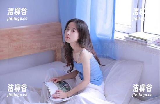 UGirls尤果网 - 纯小希透明写真作品更新，完美诠释了“纯粹”与“透明”的艺术结合！.txt