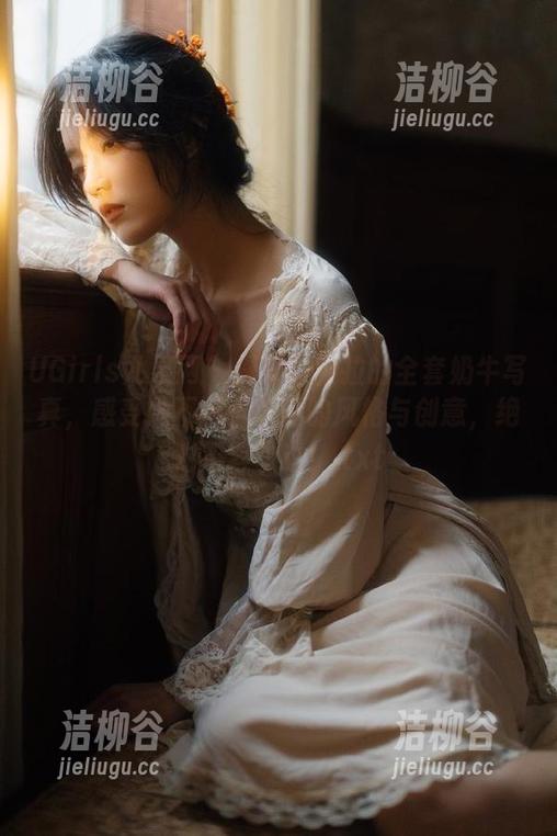 UGirls尤果网 - 探索陈宝拉的全套奶牛写真，感受她不同于以往的风格与创意，绝对不容错过！.txt
