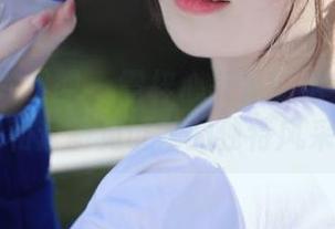 UGirls尤果网 - 霓梓心美足的绝美瞬间：原图和套图见证她的独特风采.txt