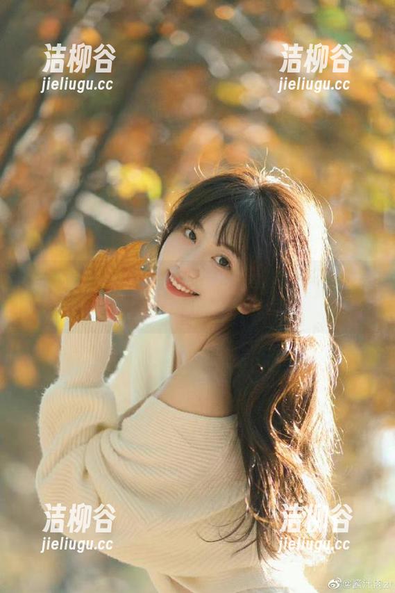 UGirls尤果网 - 追寻美的足迹：颜爱泽为你呈现JK定制作品的无限可能.txt