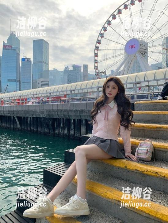 Xiuren秀人网 - 探索Egg尤妮丝的私拍教室，感受她作品中的生活态度与美学.txt