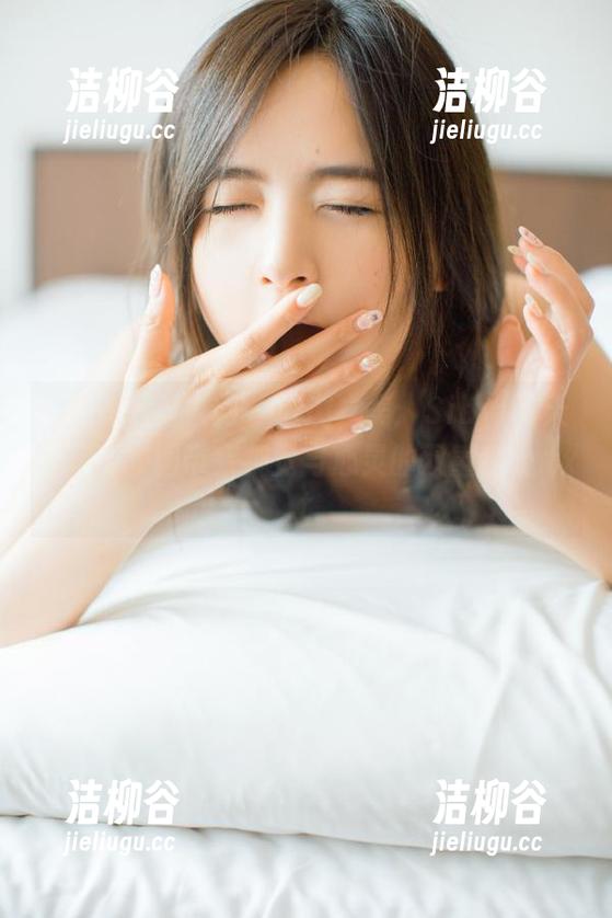 Xiuren秀人网 - 璀璨之美：Sibyl的天使写真套图带来视觉与心灵的双重享受.txt