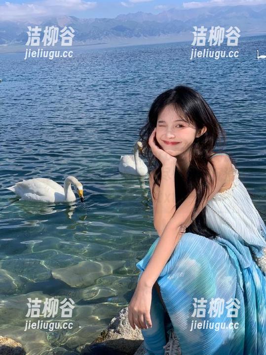 Xiuren秀人网 - 解锁toro羽住的制服魅力，下载她最新作品集，尽情欣赏沉浸式视觉盛宴！.txt