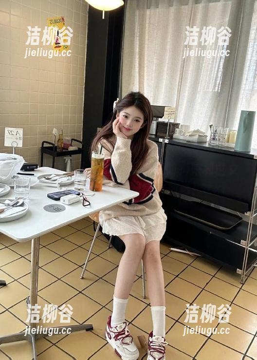 Xiuren秀人网-抖娘利世 Xiuren秀人网 - 不可错过的抖娘利世女友写真合集:高清原图大放送!.txt