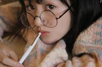 Xiuren秀人网 - 星小兔Meetu睡衣写真套图，带你领略无限可爱与青春的气息！.txt