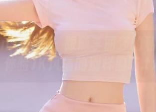 Xiuren秀人网 - 跟随李丽莎的私房图包，体验JK风情的别样韵味.txt