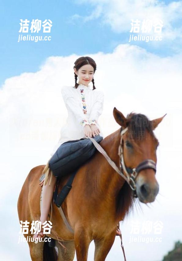 Xiuren秀人网 - 黑色作品集：杨可可coco带你探索深邃迷人的视觉世界.txt