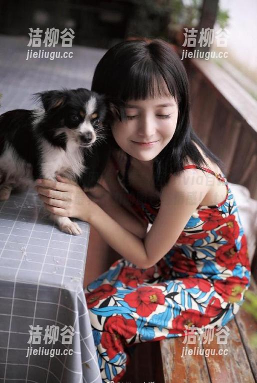Xiuren秀人网-楚恬Olivia Xiuren秀人网 - 唯美楚恬Olivia自拍合集,解锁最具魅力的图包与情感!.txt