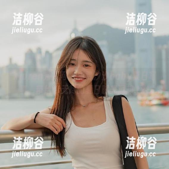 Xiuren秀人网 - 免费汐汐baby夏日写真，带给你无尽的夏日时光遐想.txt