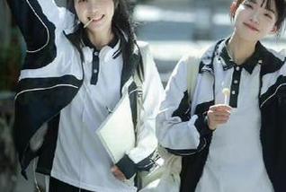 Xiuren秀人网 - 让人心动的图库资源：盼盼玉奴水手服写真，记录清纯与活力的完美结合.txt
