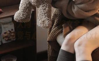 Xiuren秀人网 - 章芃芃修女全套图包：一场视觉与心灵的双重盛宴.txt