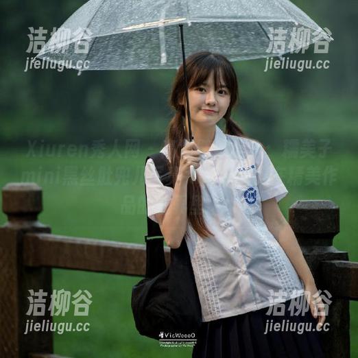 Xiuren秀人网-糯美子mini Xiuren秀人网 - 高清壁纸大全:糯美子mini黑丝肚兜儿写真,带你沉醉在精美作品的世界里.txt
