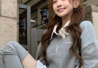 Xiuren秀人网 - 精致优雅的萌琪琪Irene兔女郎写真合集，快来观看她的魅力瞬间吧！.txt