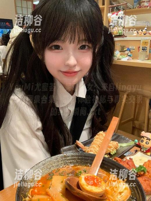 YouMi尤蜜荟 - 灵动修女：来自lingyu69的图集合集，带你体验神秘与真实交织的绝美瞬间.txt