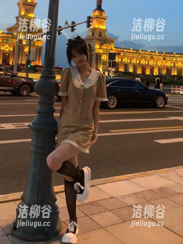 YouMi尤蜜荟 - 探索妲己Toxic的世界，下载她的免费丝袜图册，畅享视觉的极致享受！.txt