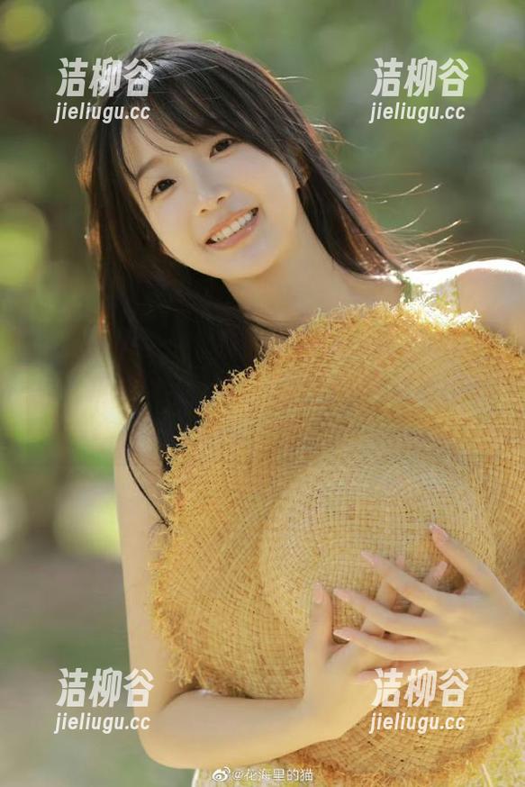 beautyleg - 发现Aileen学姐的写真世界：精彩合集更新，让我们一起享受视觉盛宴！.txt