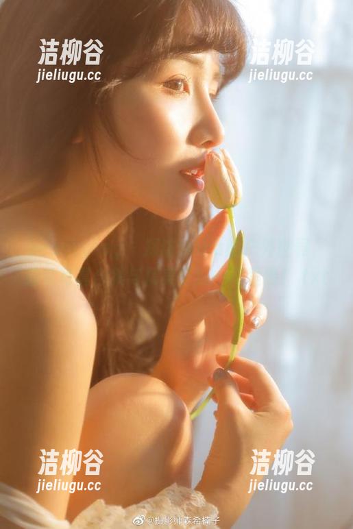 beautyleg - 探访Dana的户外世界，独特写真合集与精美壁纸一同呈现！.txt