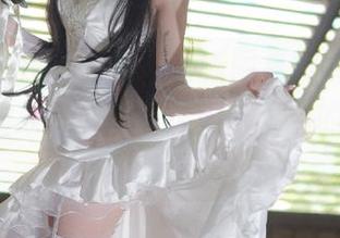 beautyleg - Iris最新图集揭晓：牛仔裤背后的故事，解锁休闲与优雅的平衡.txt