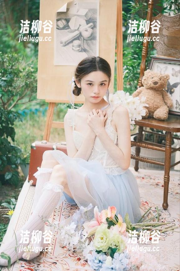 beautyleg - 探秘Lena的皮衣世界，下载她的最新作品，感受每一张写真背后的时尚气息！.txt