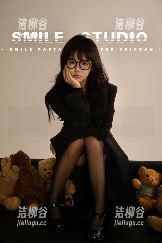 beautyleg-Nana beautyleg - 在无圣光的世界里,Nana厨娘的写真讲述我的厨房故事.txt
