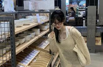 beautyleg - Ning的美腿在无圣光写真中绽放，讲述一个优雅女性的独特故事.txt