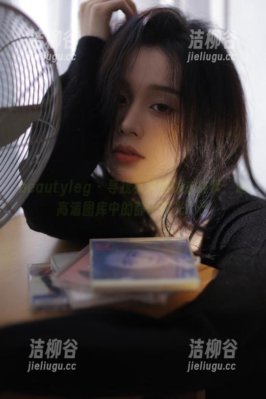 beautyleg - 寻找小玲的睡衣故事：超高清图库中的静谧时光.txt