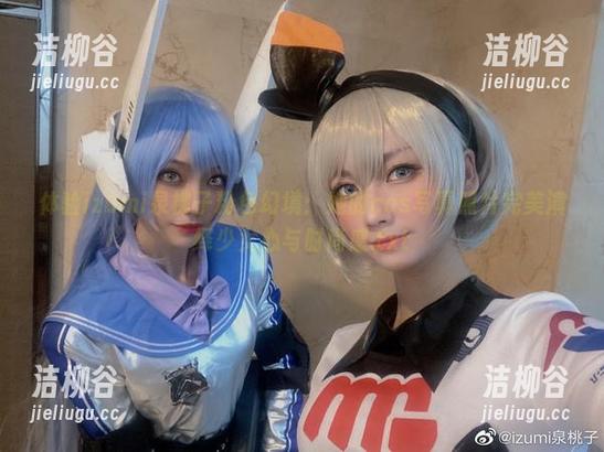 体验izumi泉桃子粉色幻境：她的cos写真照片完美演绎少女心与时尚感.txt