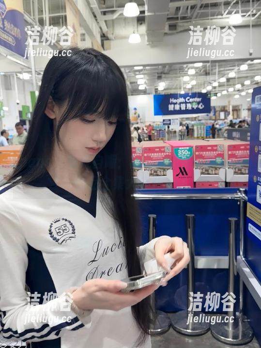 pans - 安妮自嘲：我其实也是个御姐的作品全集大公开.txt