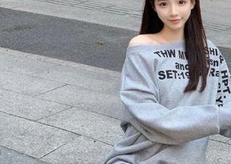 pans - 梦幻小彤花嫁全套图包，婚礼摄影中的浪漫与甜蜜.txt