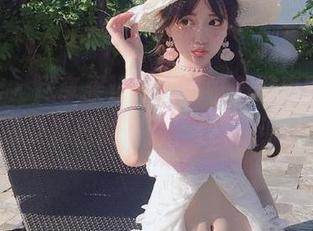 pans - 尽享果汁白裙：唯美写真图集，带你感受夏日的甜蜜，快来下载！.txt