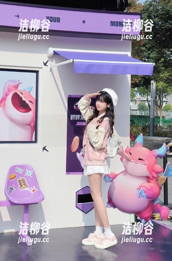 追寻いくみ(育美)的美丽足迹：2023年Fantia私拍合集大揭秘.txt